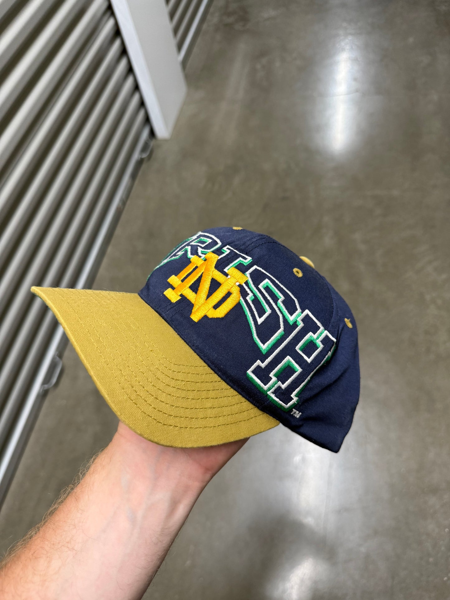Vintage 1990’s Notre Dame Fighting Irish NCAA SnapBack