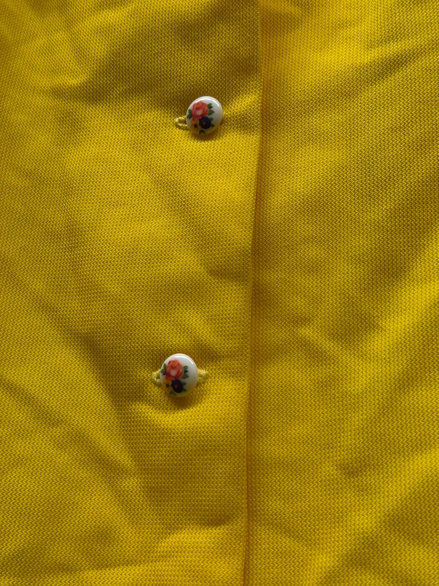 True Vintage 1970’s Women’s Button Up Blouse