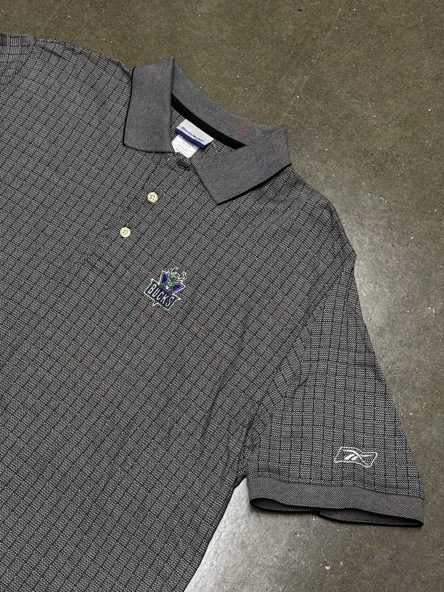 Vintage Milwaukee Bucks NBA Golf Reebok Polo Shirt