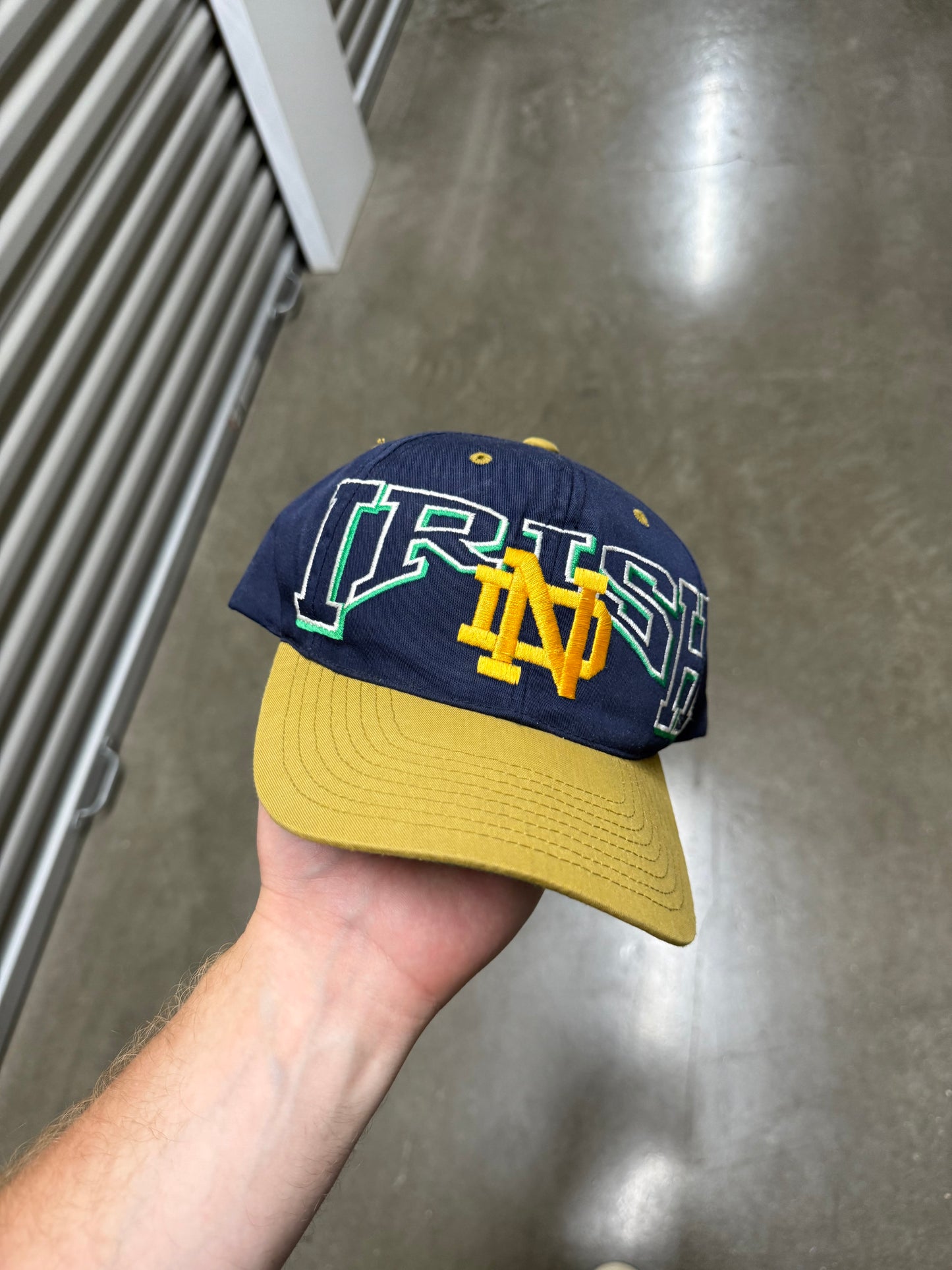 Vintage 1990’s Notre Dame Fighting Irish NCAA SnapBack
