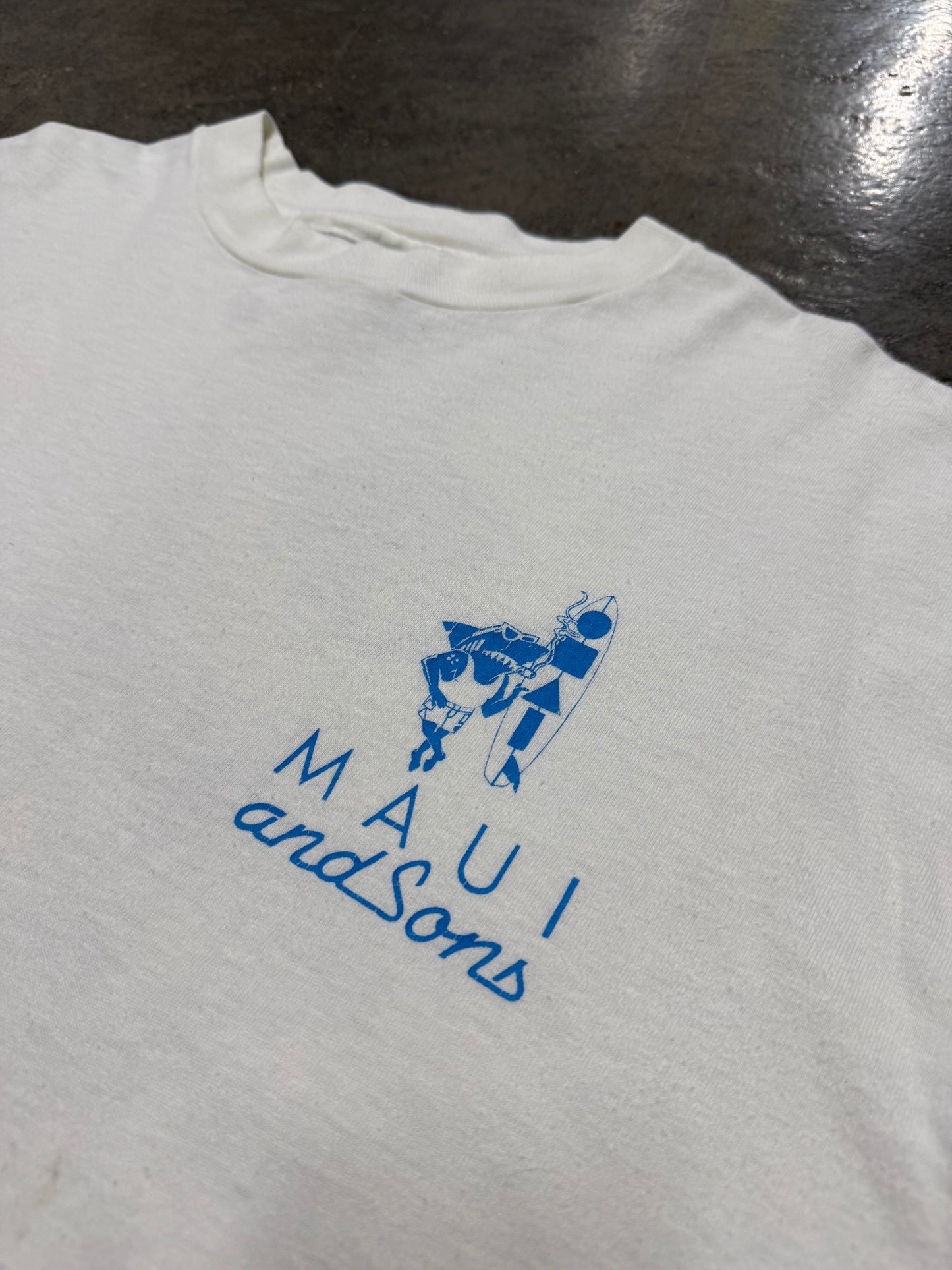 Vintage Y2K Maui, Hawaii Surf T-Shirt