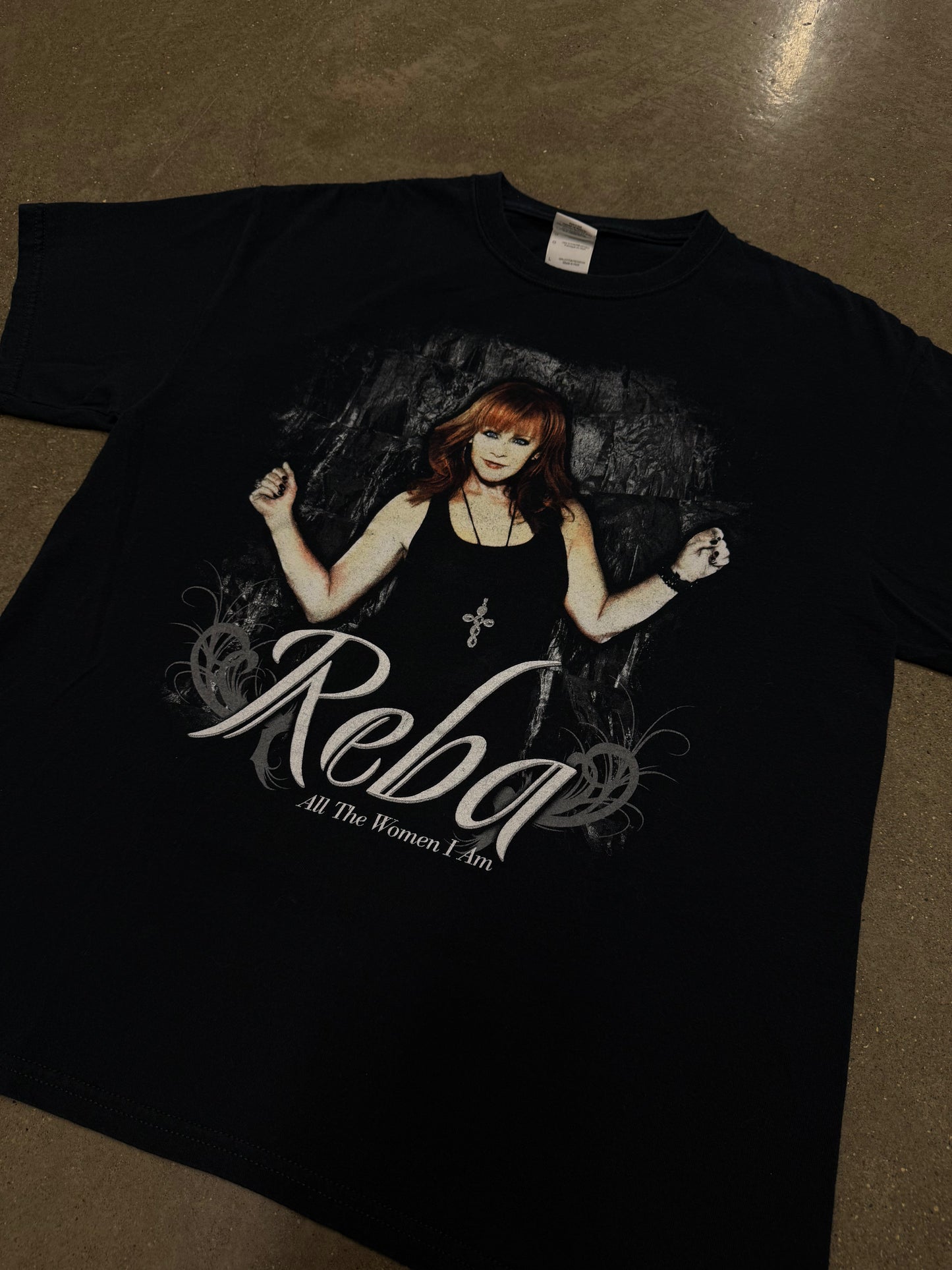 Vintage Y2K Reba All The Woman I Am Tour Concert Shirt
