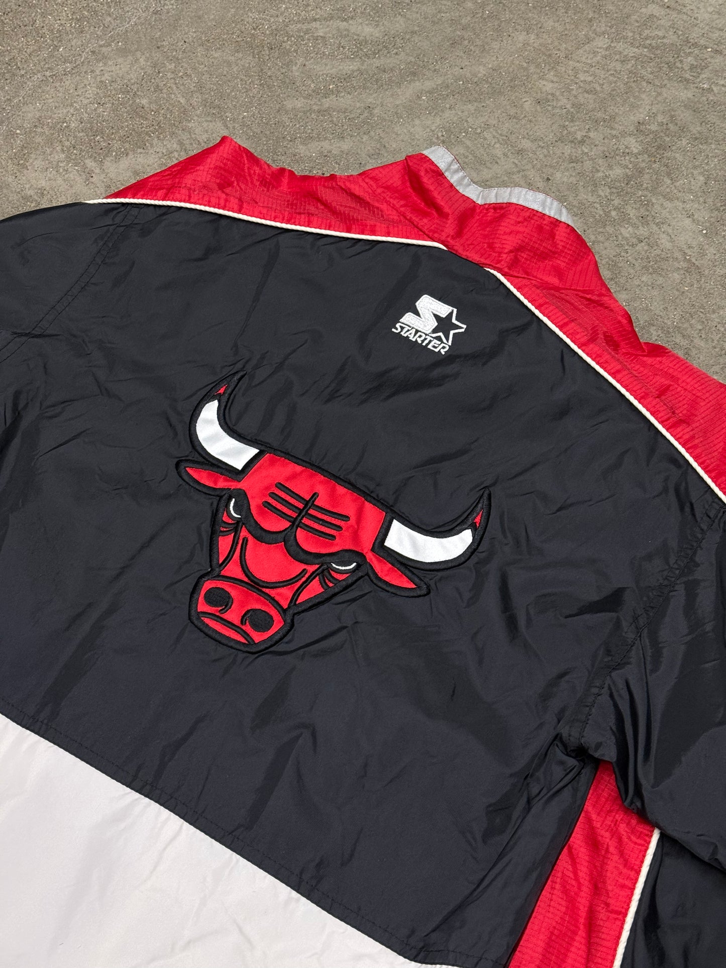 Vintage 1990s Y2K Chicago Bulls Starter Jacket