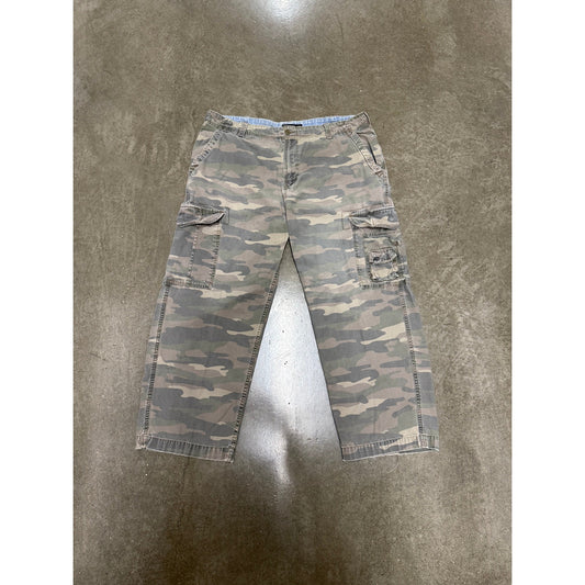 Vintage Y2K Faded Glory Camo Cargo Pants